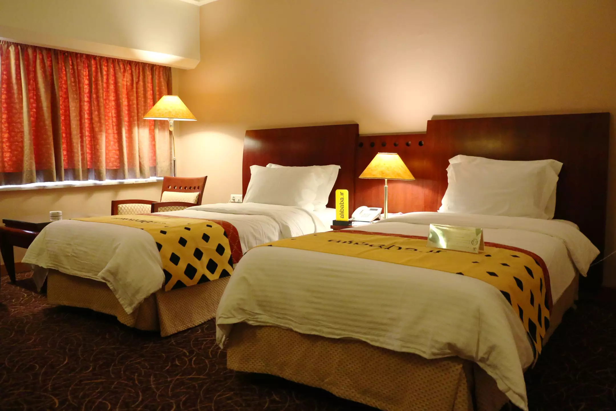 هتل هما شیراز